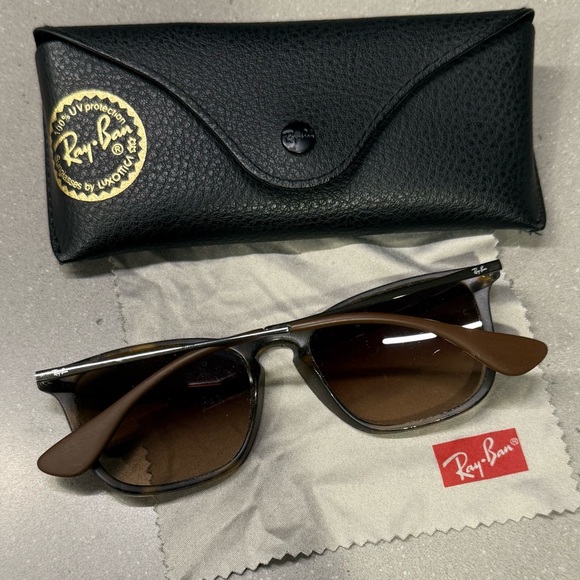 Ray-Ban 54mm Chris Gradient Sunglasses - Brown (RB41878561354) - Picture 3 of 5